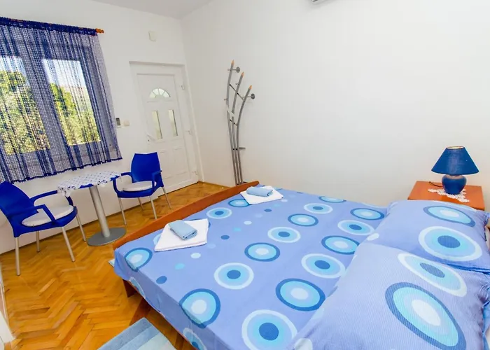 Ivana Tr -studio With Terrace A2 Apartment